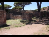 07643 ostia - regio i - insula xiii - caseggiato (i,xiii,2) - ostseite - bli ri nordwesten - 06-2024.jpg